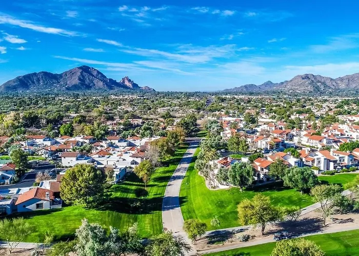 Tennis, Greenbelt, Private Courtyard Patio Scottsdale